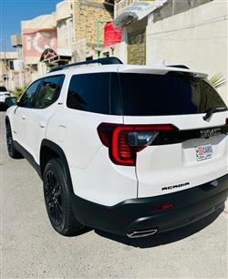 جي ام سي اكاديا